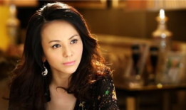 王琳电视剧,从还珠格格到如懿传，她如何塑造经典角色