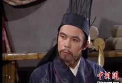 《三国》电视剧,烽火连天，英雄辈出